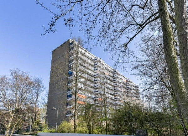 Adama van Scheltemaplein